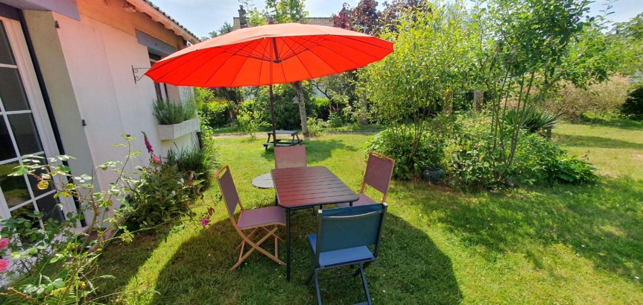 Maison Au Calme Avec Jardin Pres Du Chateau, Foret Et Plage Condette Luaran gambar